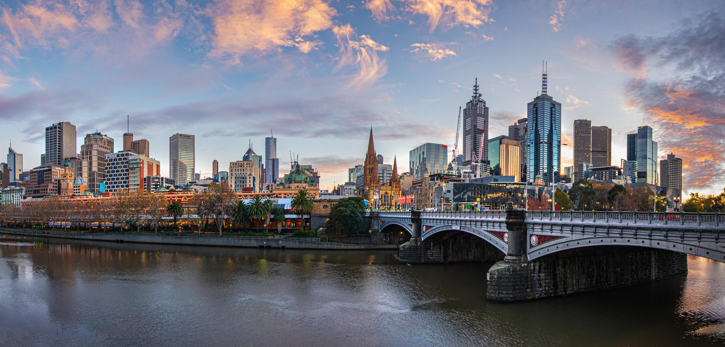 Melbourne city yarra river sunrise panorama