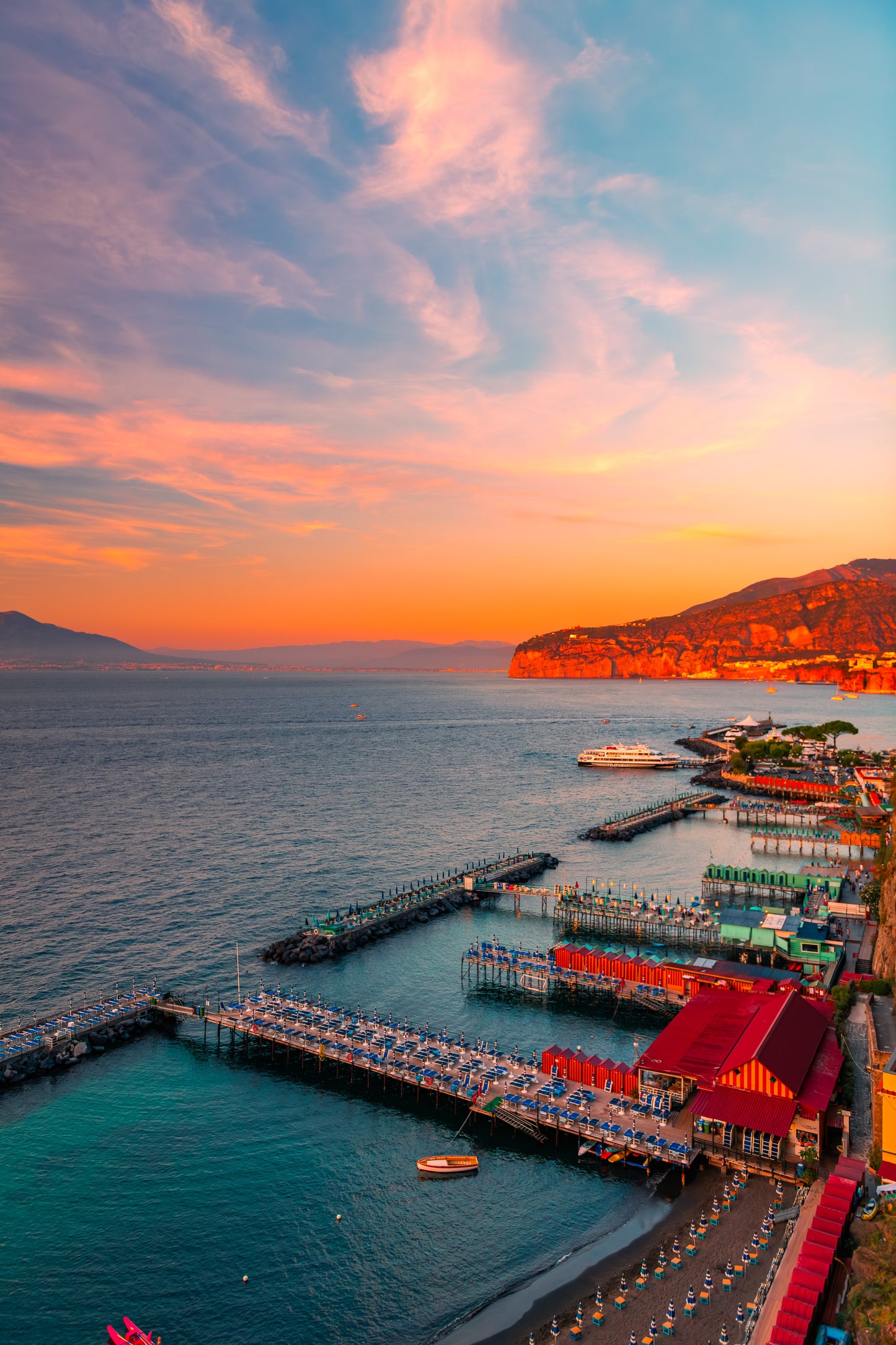 Sorrento bay portrait sunset Italy